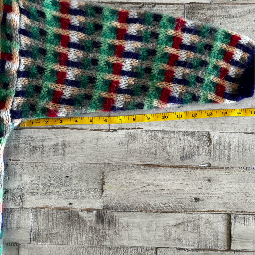 Vintage Benetton Cardigan Made in Italy See Measurements - Picture 8 of 9